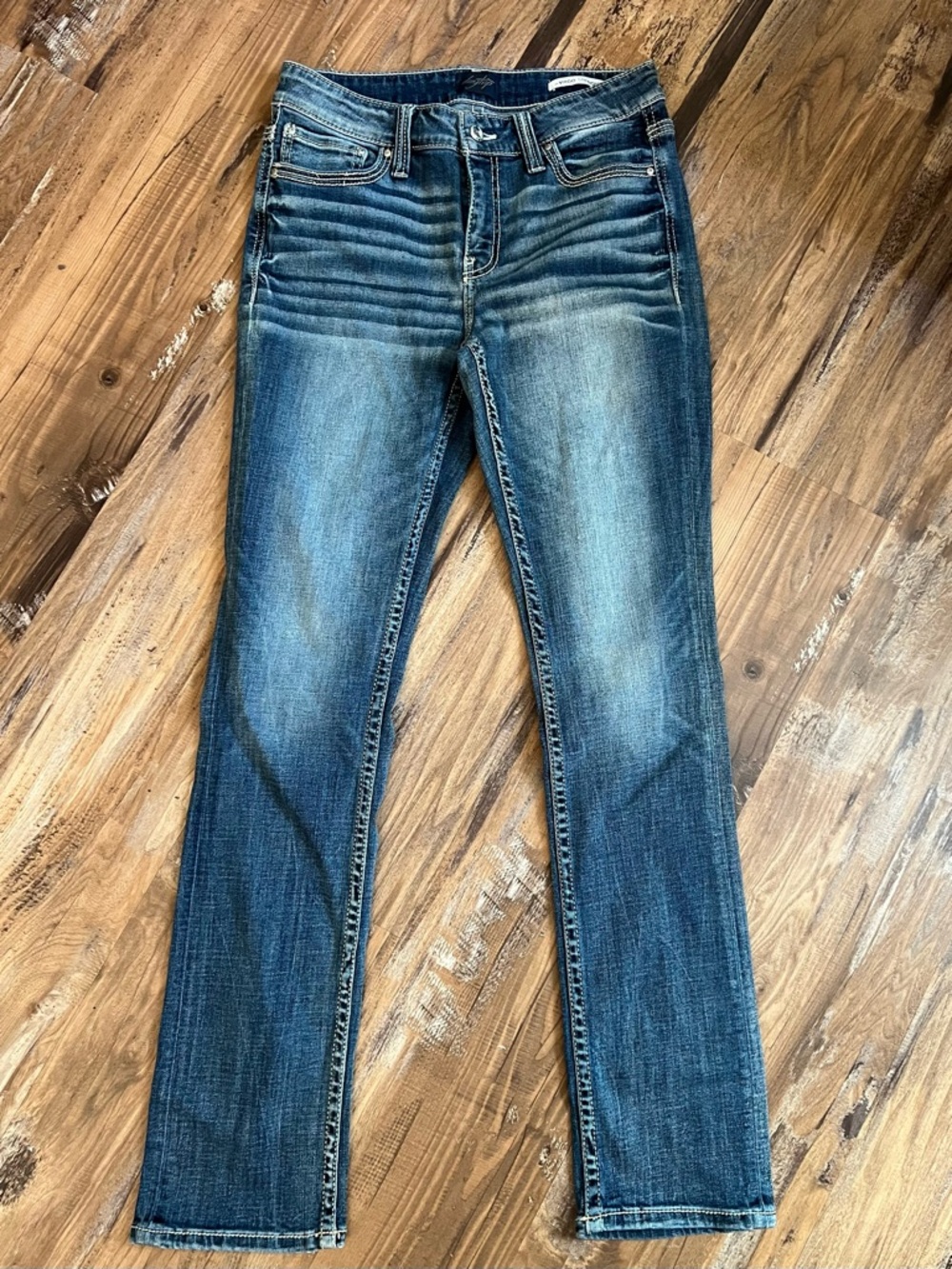 Daytrip Virgo Straight Jeans, Size 28R